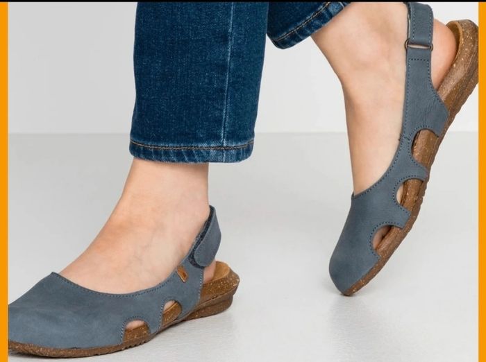 El Naturalista bleu pointure 39
WAKATAUA - NEUVE - photo numéro 6