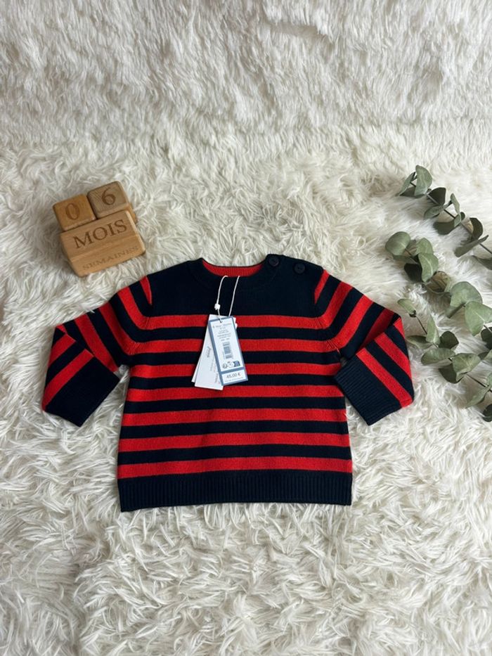 Pull Jacadi bleu et rouge taille 6 mois