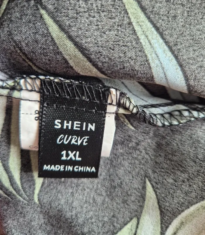 Robe shein - photo numéro 3
