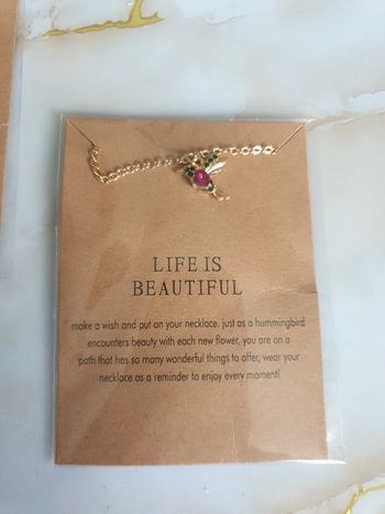 Collier neuf colibri