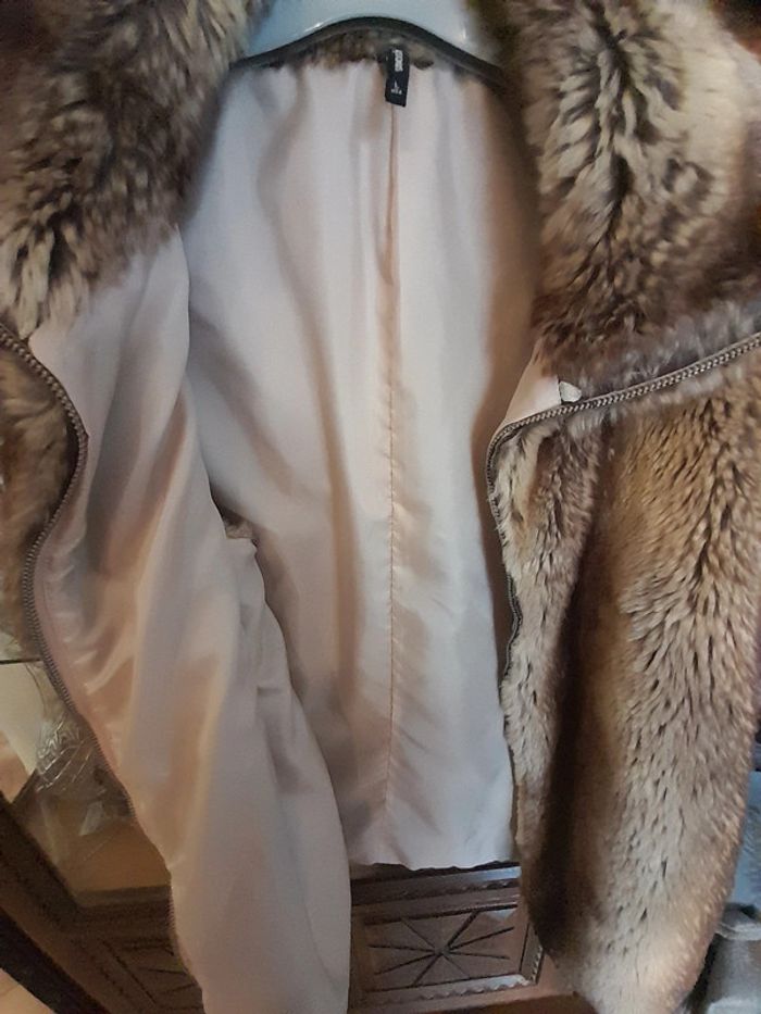 Gilet sans manches tons beiges - photo numéro 4