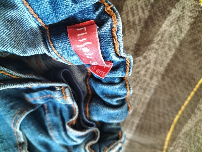 Jean 5 ans taille petit - photo numéro 2