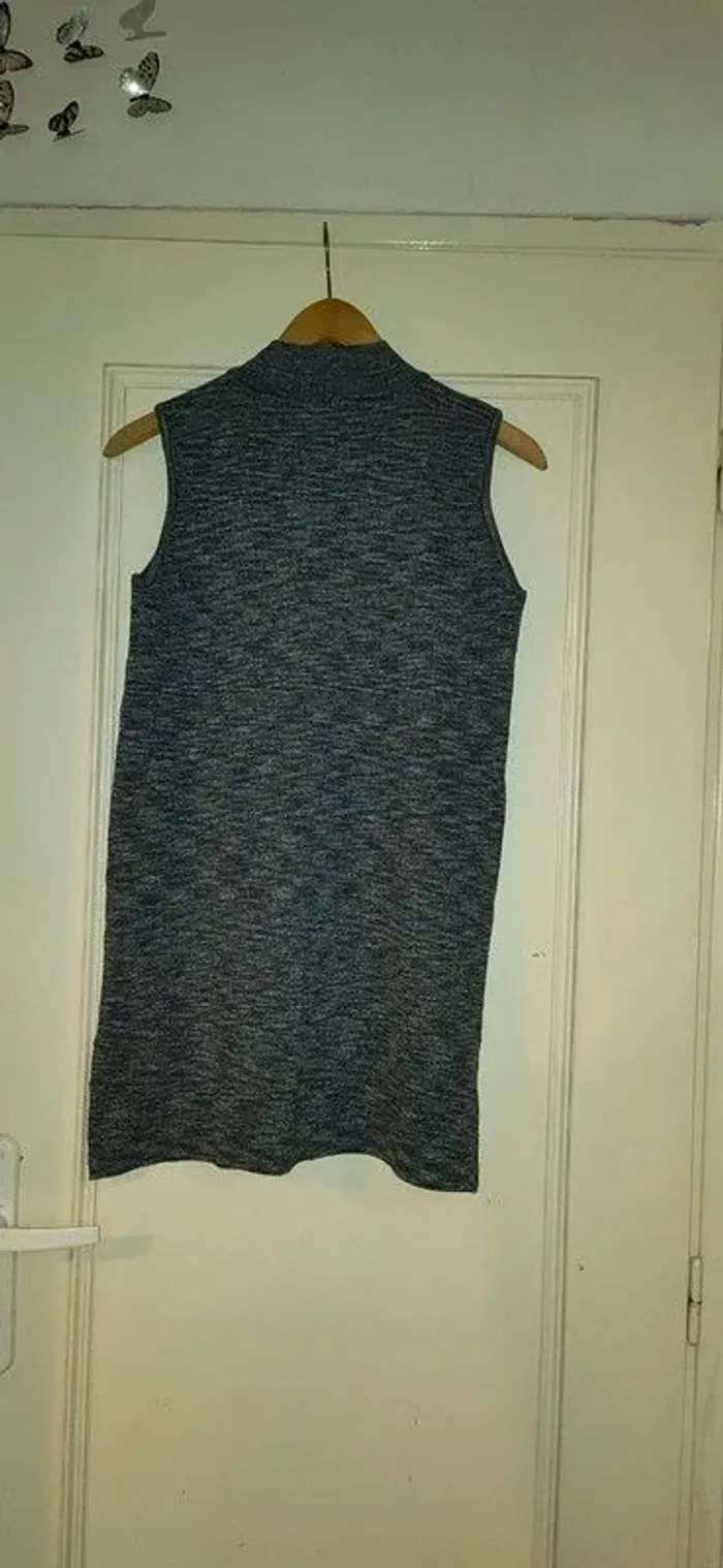 Top pull sans manches - photo numéro 4