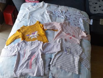 Lot 6 tee shirt 3 mois