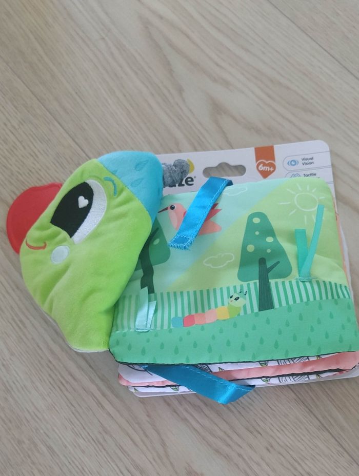 Livre tissu bébé - photo numéro 2