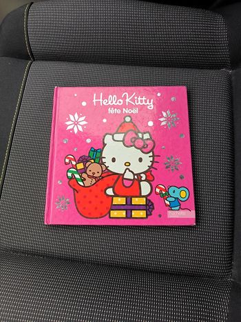 Hello Kitty fête Noël