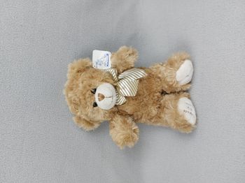 Peluche doudou ours marron beige MAXITA copain de câlin nœud 28 cm rayures écru