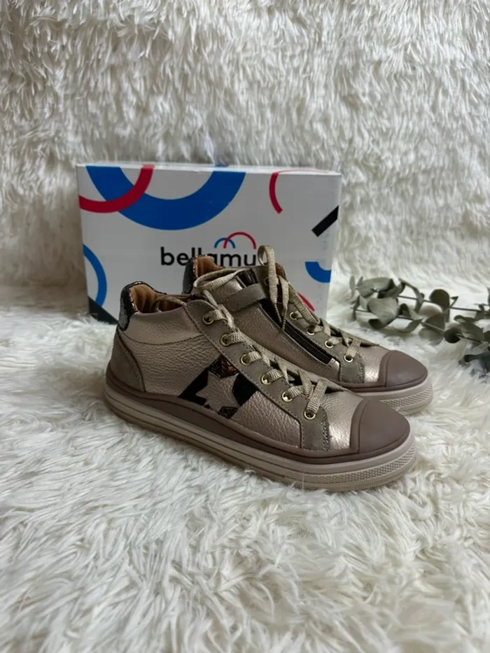 Paire de chaussures Bellamy taille 34