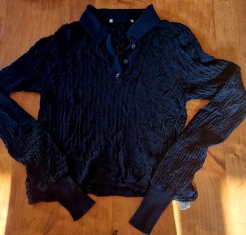 Petit haut dentelle transparent