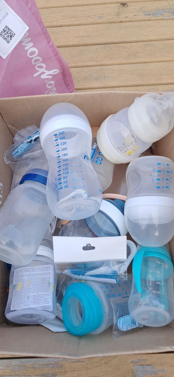 Lot de biberons - photo numéro 3