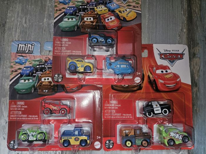 9  mini voitures racers cars Disney pixar mattel neuves rare