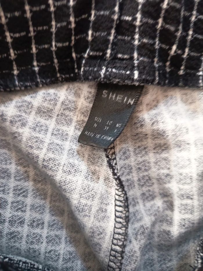 Pantalon Shein taille M - photo numéro 3