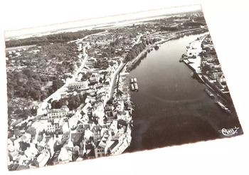 Carte postale ancienne Corbeil-Essonnes (Essonne) Vue aérienne La Seine
