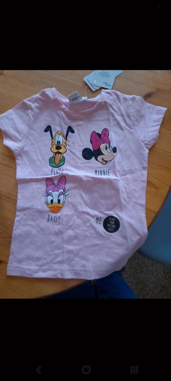T-shirt disney 2/4 ans neuf