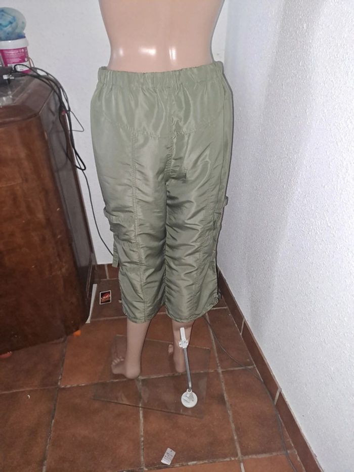 Pantacourt femme taille 3 - photo numéro 2