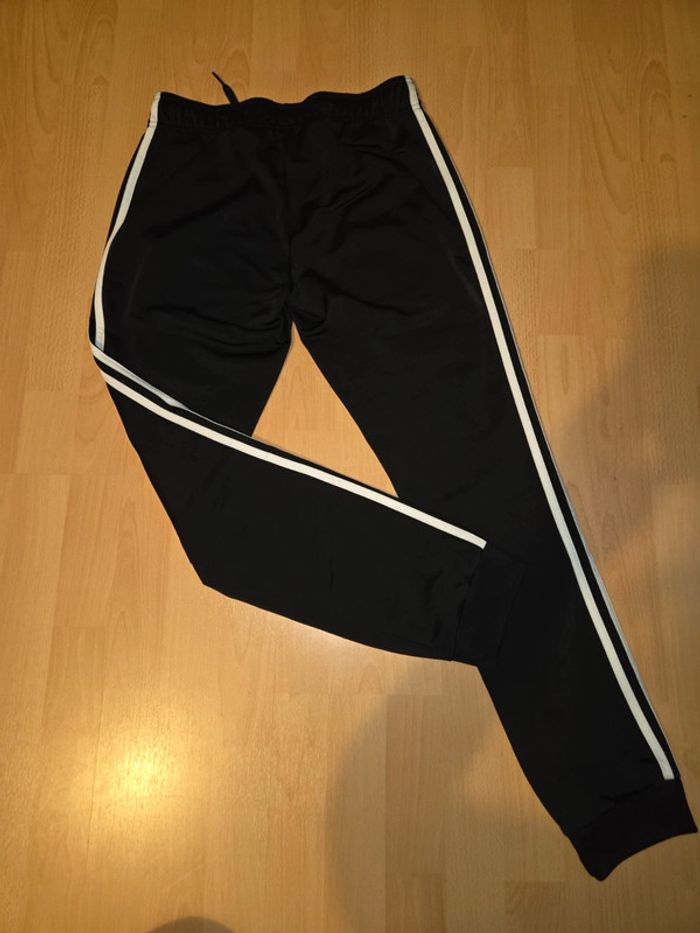 Jogging Adidas - photo numéro 2