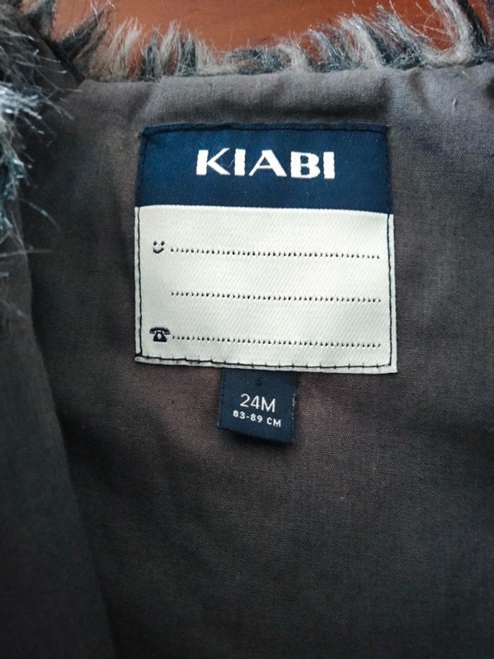 Gilet sans manches, fausse fourrure - photo numéro 4