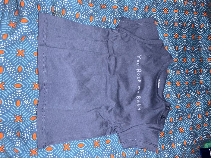 Lots de t-shirt - photo numéro 2