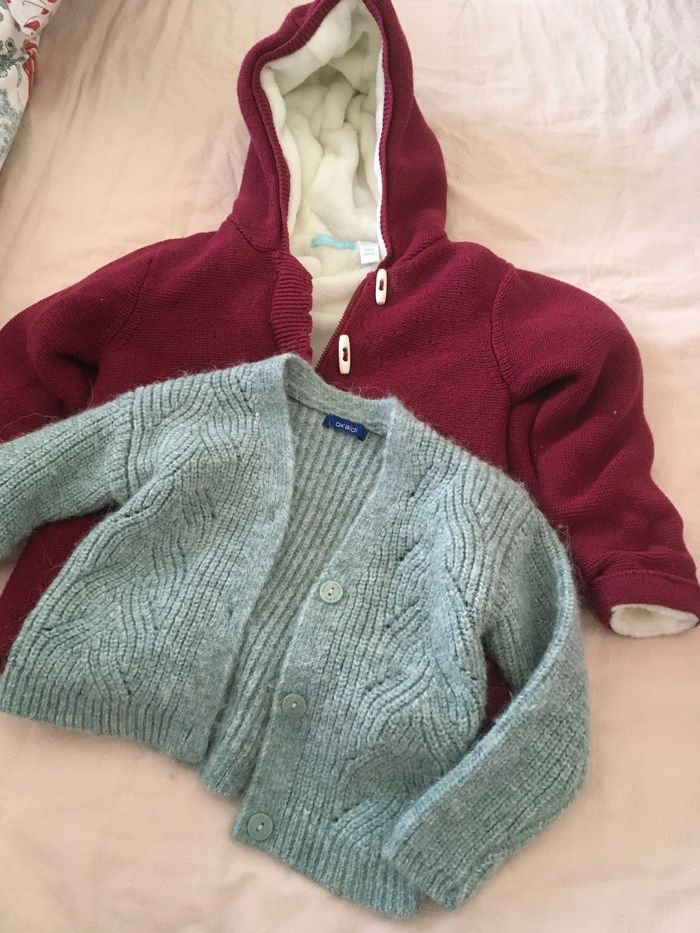 Lot gilets et pulls 3 ans - photo numéro 2