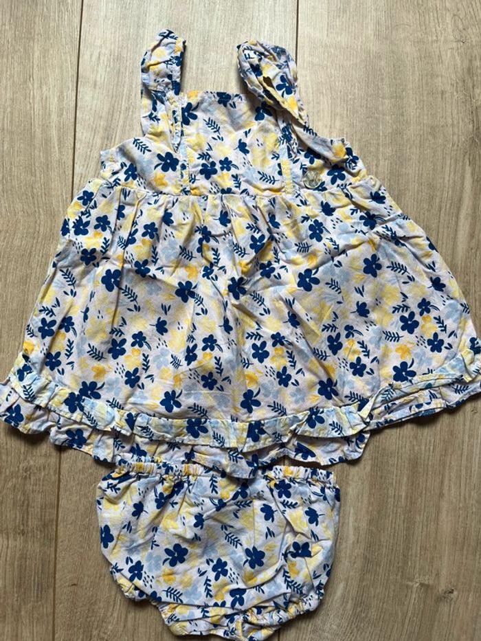 Lot vêtements fille 6 mois TBE - photo numéro 5