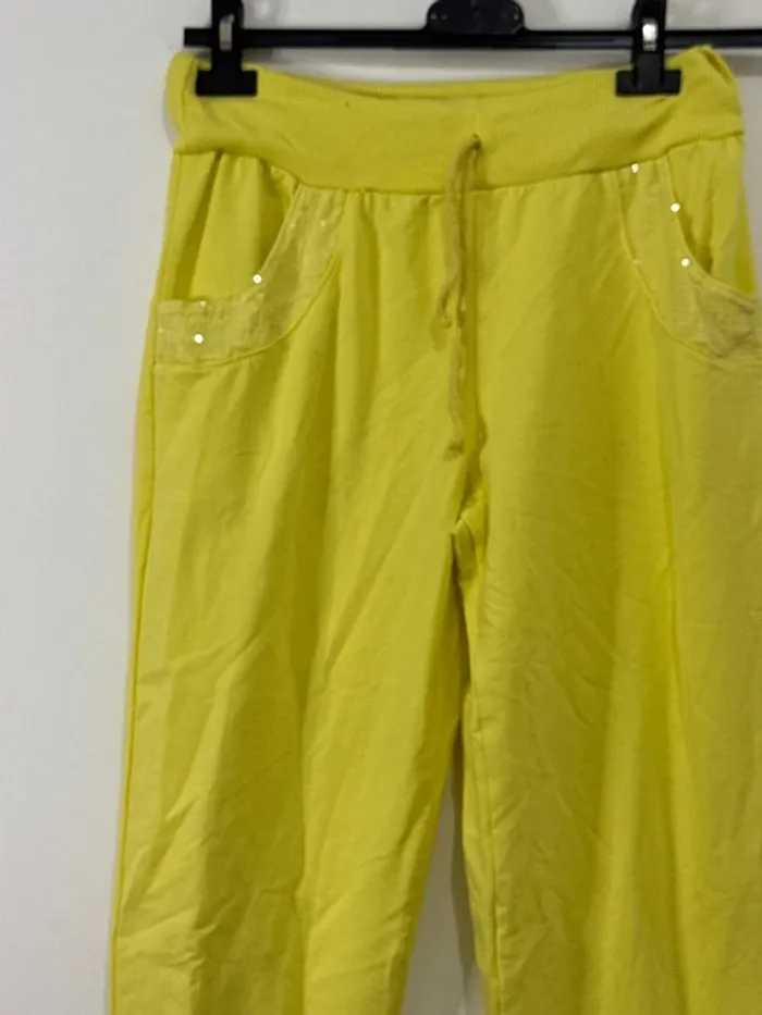 💥 Promotion ! Pantalon femme jaune – Taille jusqu’au 48 – Neuf sans étiquette - photo numéro 3
