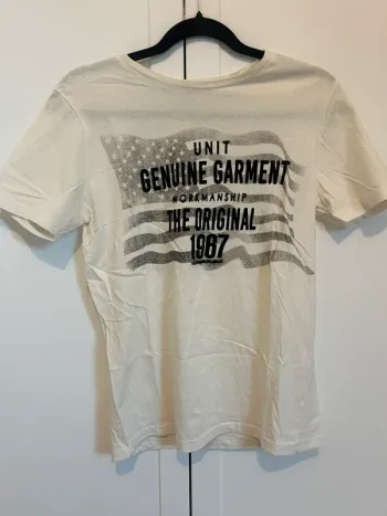 Tee shirt motif drapeau