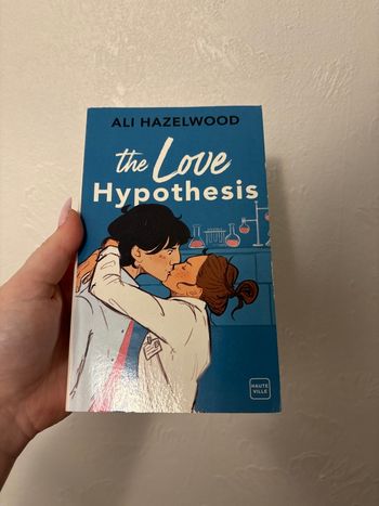 Livre: The love hypothesis d’Ali Hazelwood