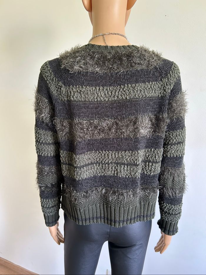 Pull vert kaki à manches longues Only taille S jamais porté - photo numéro 5