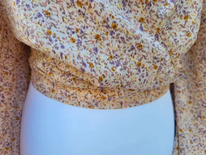 Crop top fleuri liberty ivoire multicolore shein taille 52 - photo numéro 4