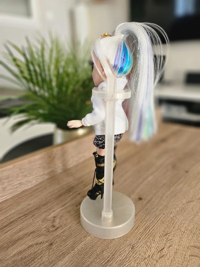 Poupee Rainbow - photo numéro 3