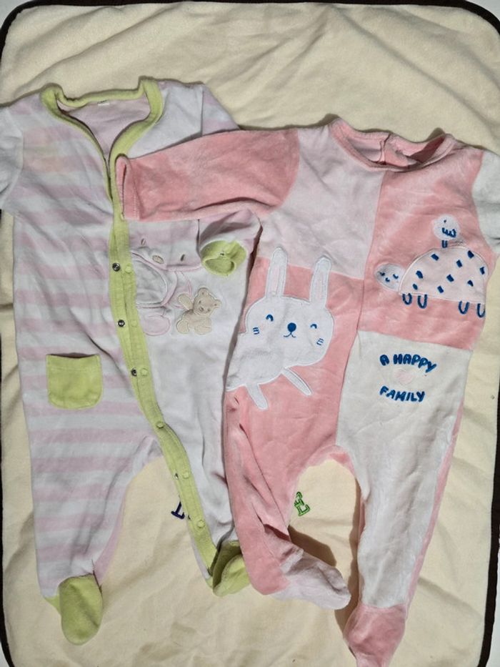 Lot pyjamas
