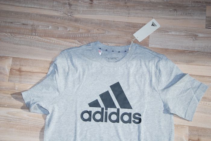 tee-shirt garçon Adidas 15-16 ans neuf - photo numéro 2