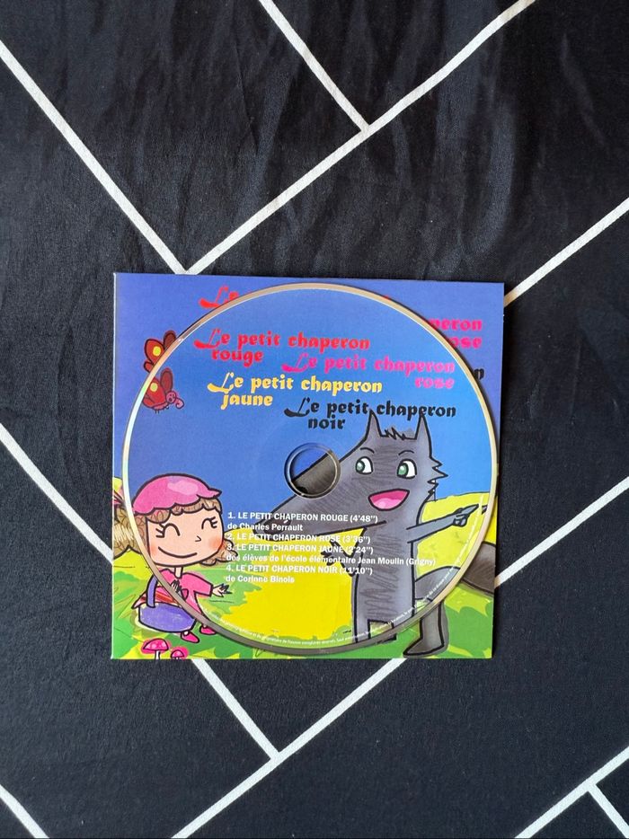 CD audio – Les petits chaperons (rouge, rose, jaune, noir) - photo numéro 4