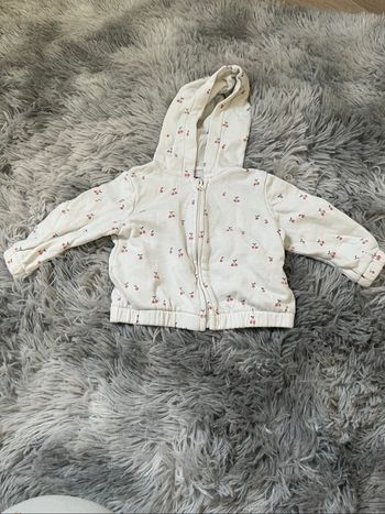 Veste à capuche
