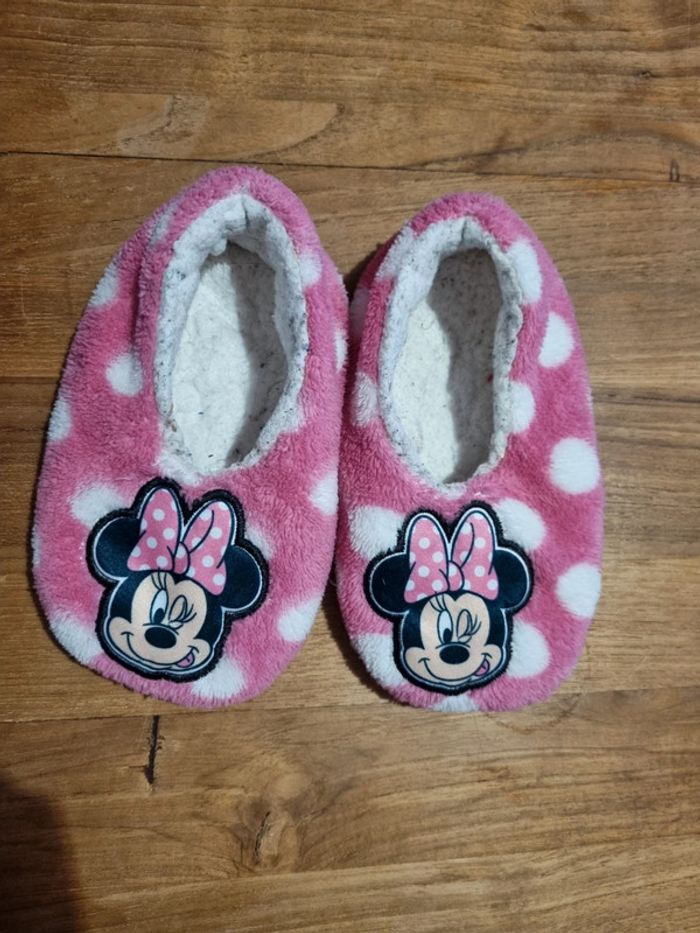 Chaussons Minnie taille 24