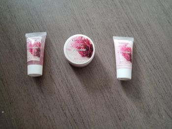 Gommage lait de corps pivoine