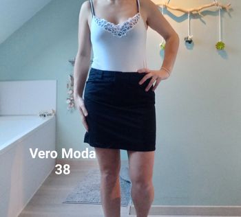 Jupe noir Vero Moda taille 38