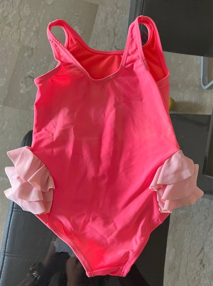 Maillot de bain une pièce - photo numéro 2
