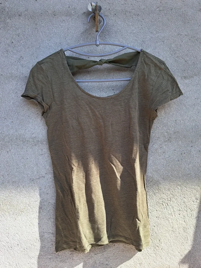 T-shirt kaki