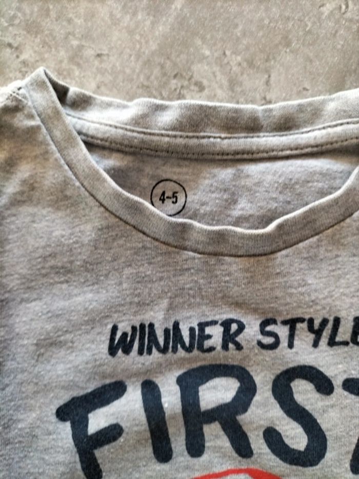 Tee-shirt gris - photo numéro 5