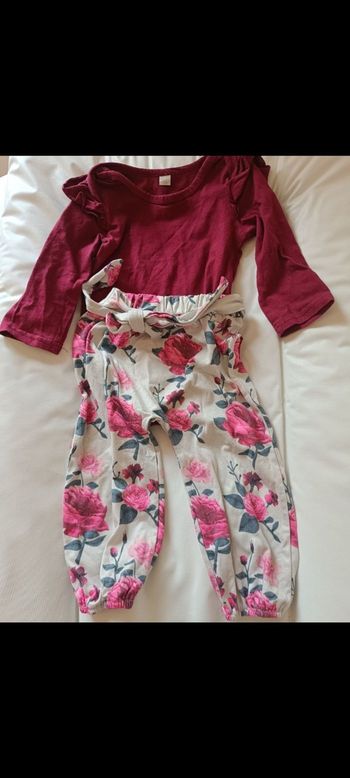 Ensemble bodies pantalon fleuris