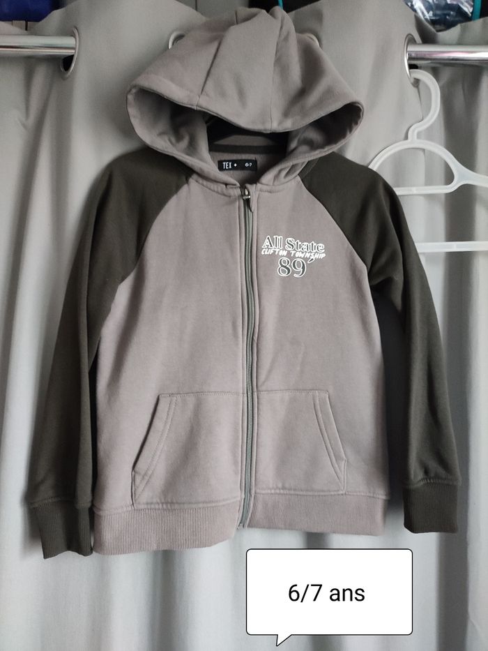 Veste 6/7 ans