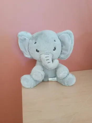 Peluche éléphant