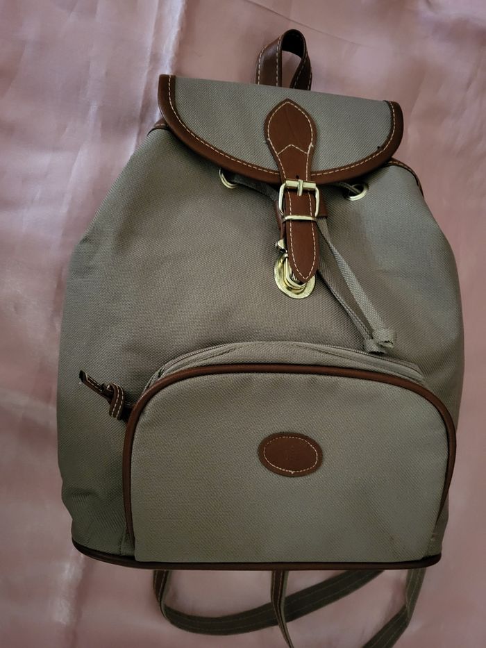Sac a dos kaki - photo numéro 2