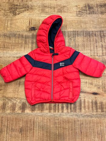 Manteau rouge