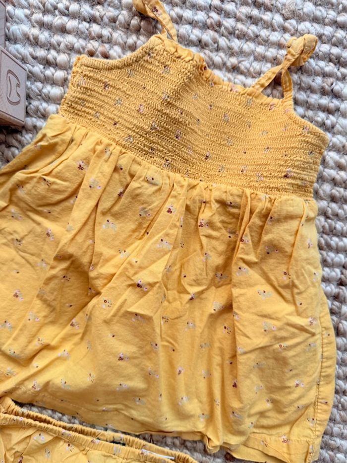 Robe + Bloomer Kiabi 6mois / 68cm - photo numéro 2