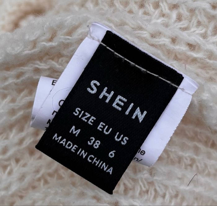 🐻‍❄️Pull en maille torsadée à col roulé Taille 38 • Shein - photo numéro 4