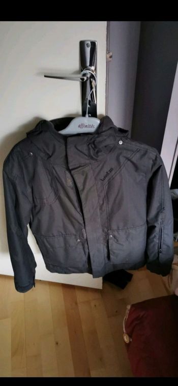 Blouson garçon, 10 ans