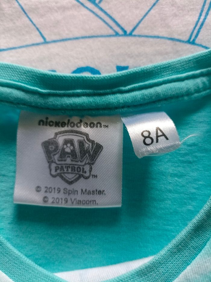 Lot de deux t-shirt taille 8 ans - photo numéro 3