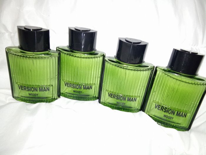 Lot de 5 eaux de toilette pour homme neufs sans boites - photo numéro 2